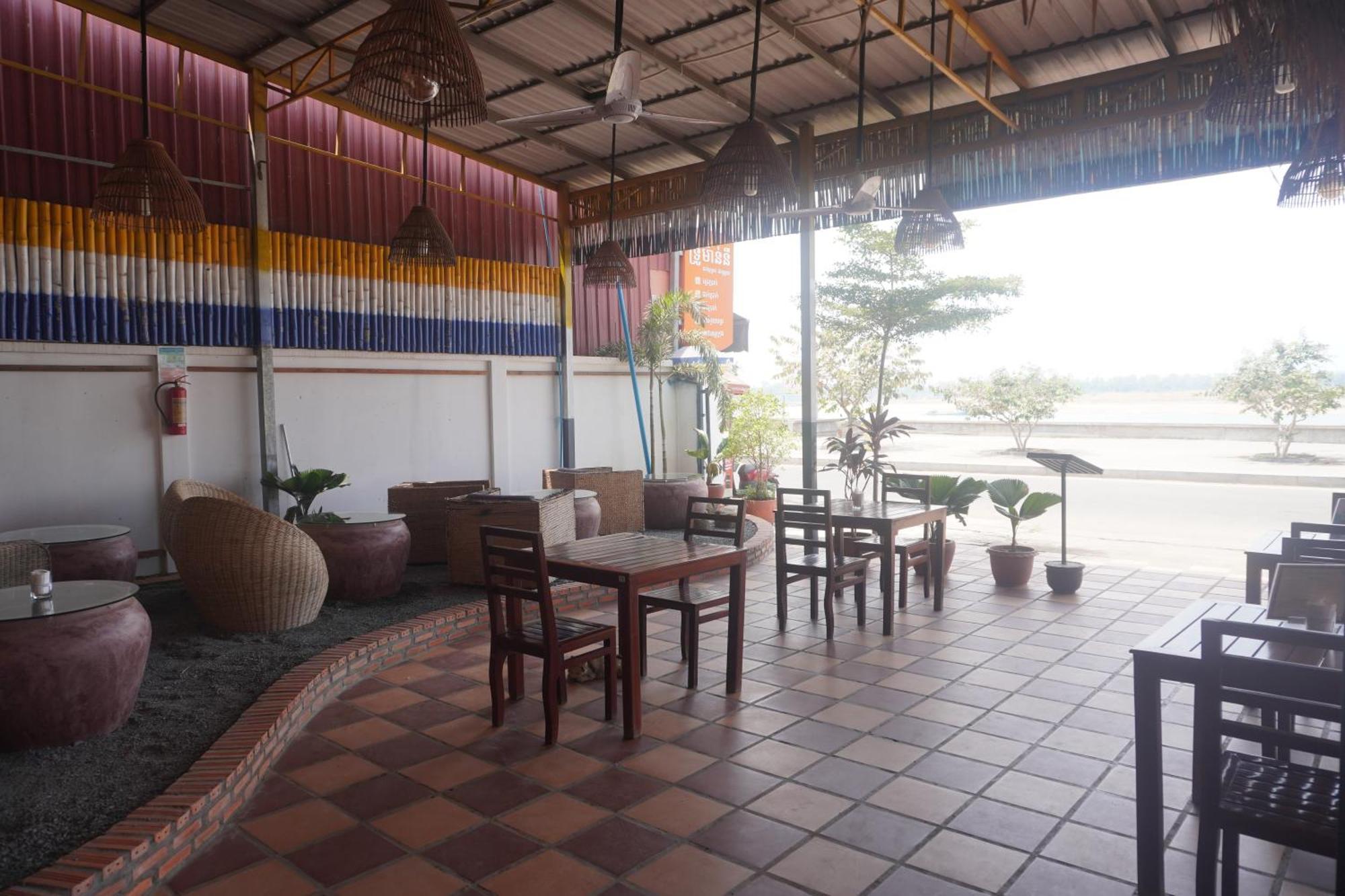 Le Tonle Otel Kratie Dış mekan fotoğraf